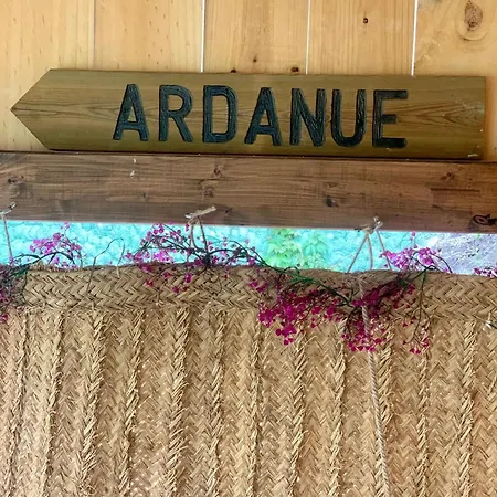 Cozy In With View 公寓 Ardanué